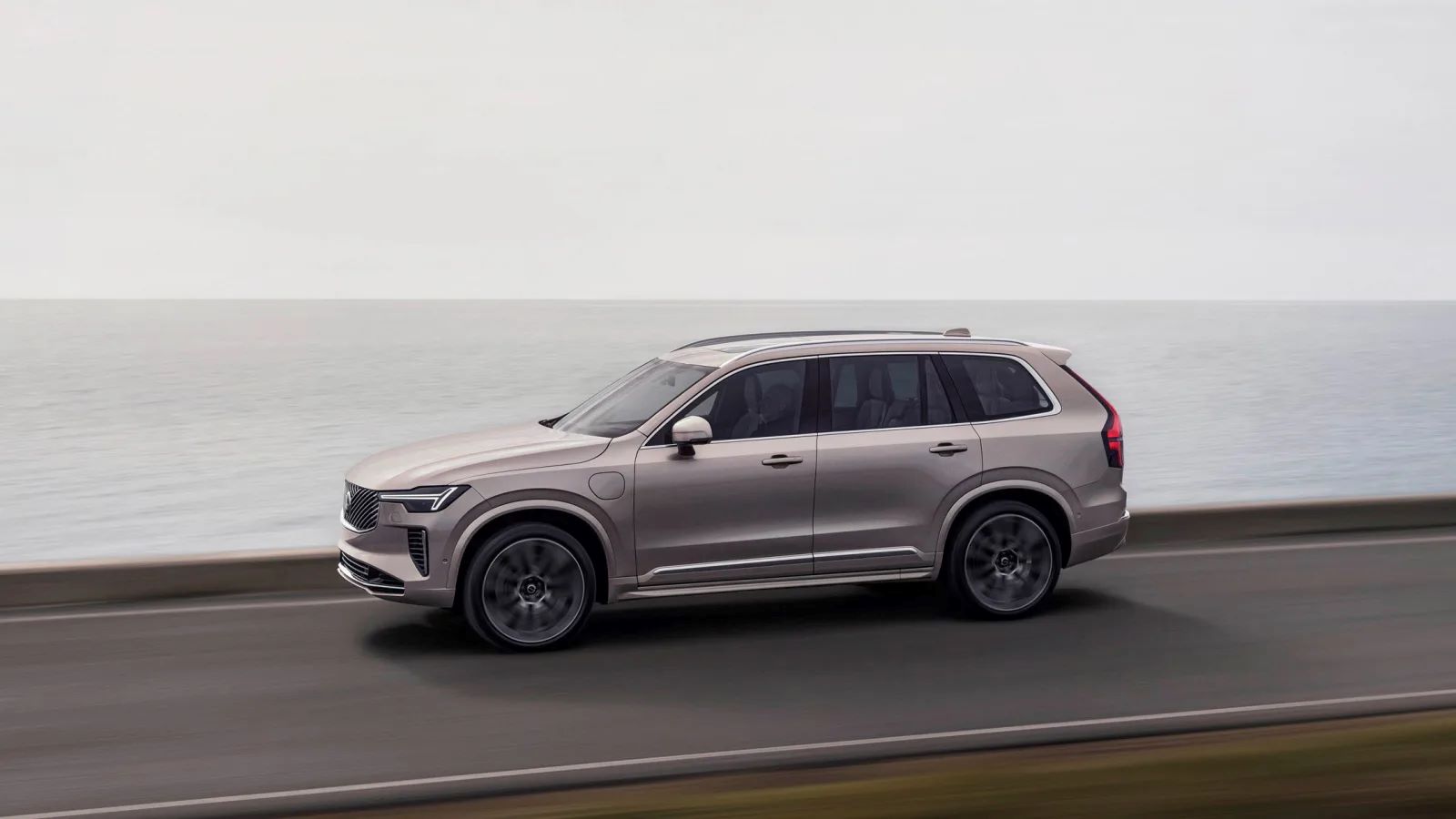 فولفو XC90
