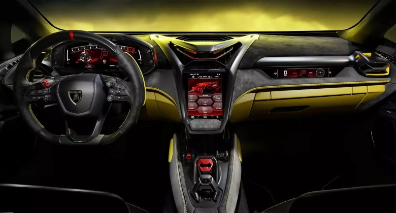 لامبورجيني فينومينو داخلي