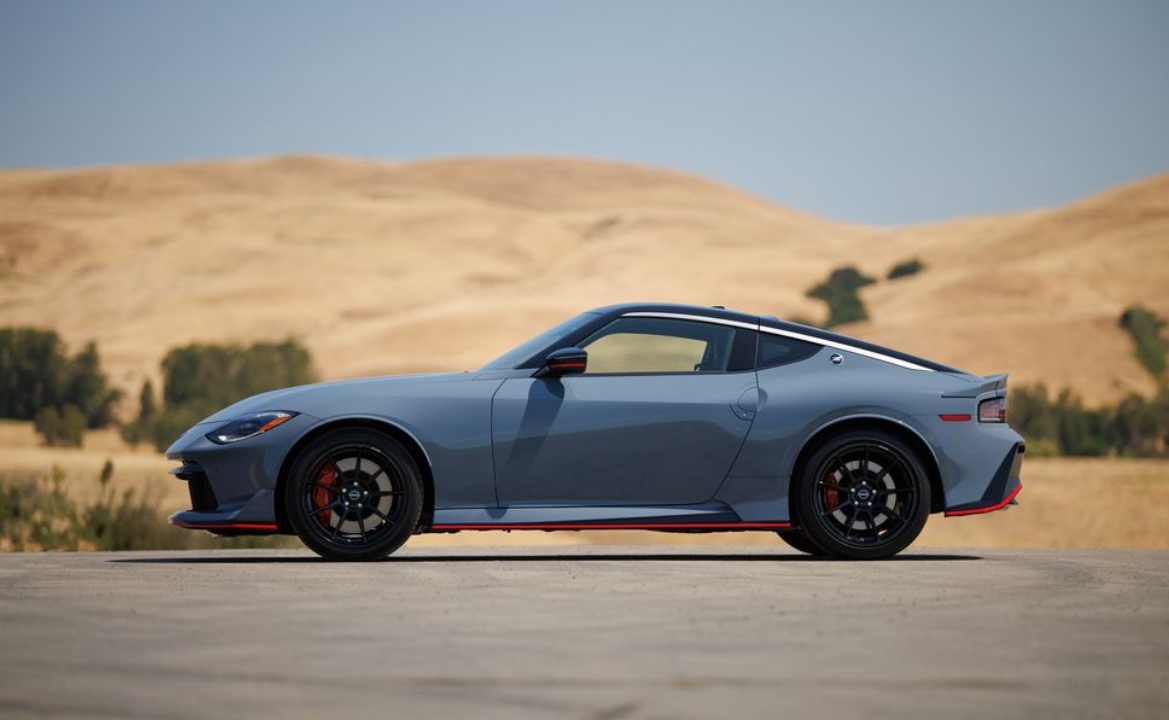 نيسان زد نيسمو