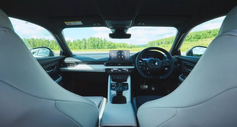 هوندا بريلود داخلي