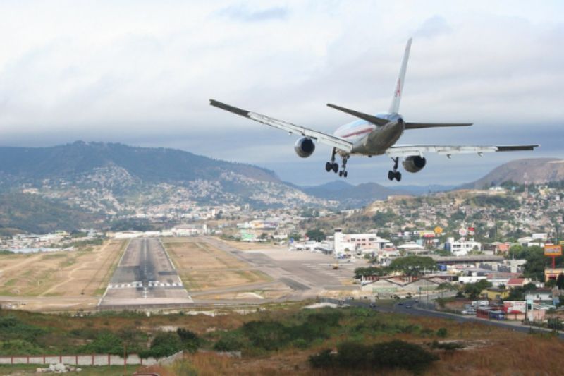 مطار تونكونتين