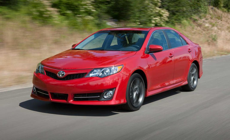 كامري الجيل السابع ( 2012 - 2017 )