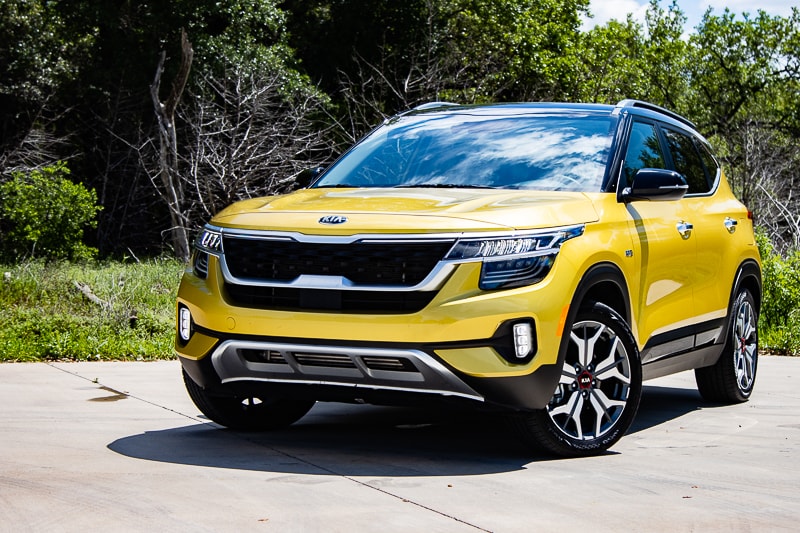 كيا سلتوس نساء