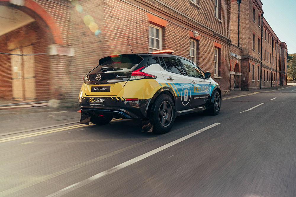 نيسان ريليف خلفية