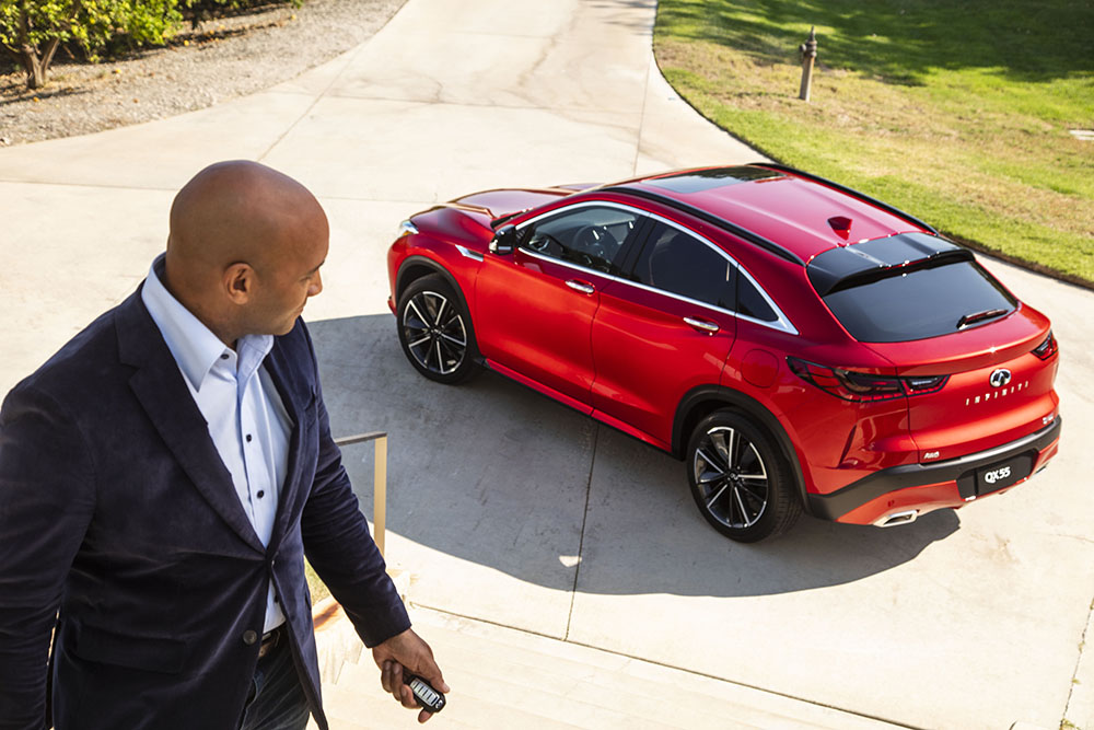 سيارة QX55 الرياضية