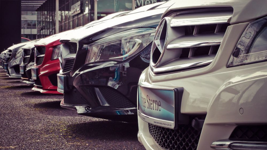 تأجير سيارات