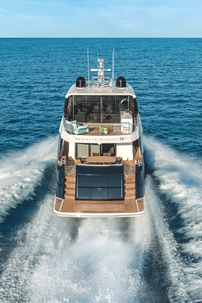 سوبريخت MCY 76