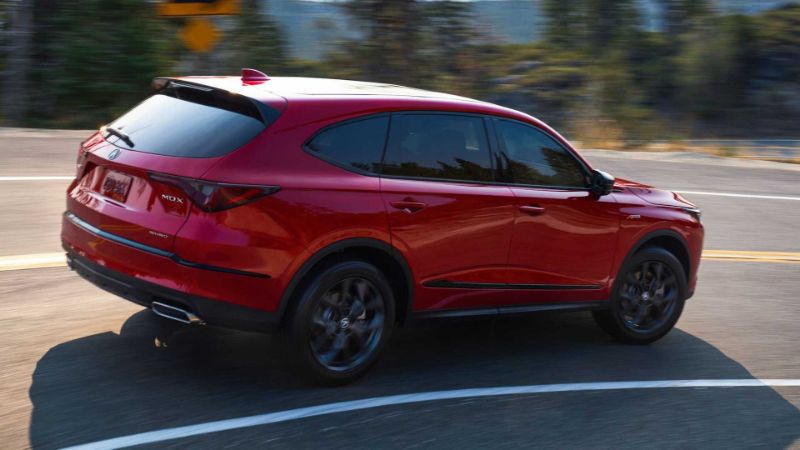 اكيورا MDX 2022