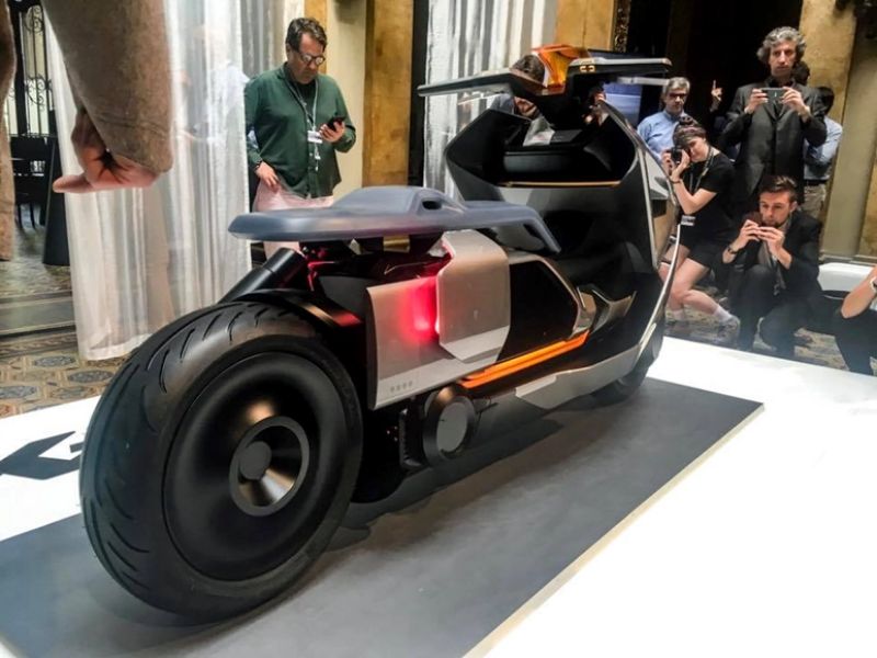 سكوتر بي ام دبليو لينك الاختباري