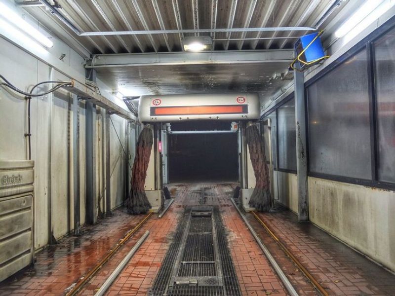 غسل سيارتك الكهربائية