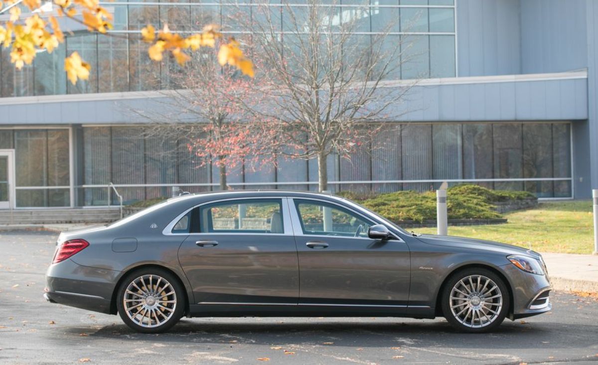 سيارات فخمه