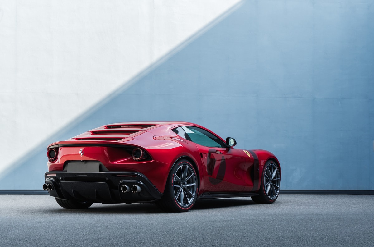 فيراري أومولوغاتا