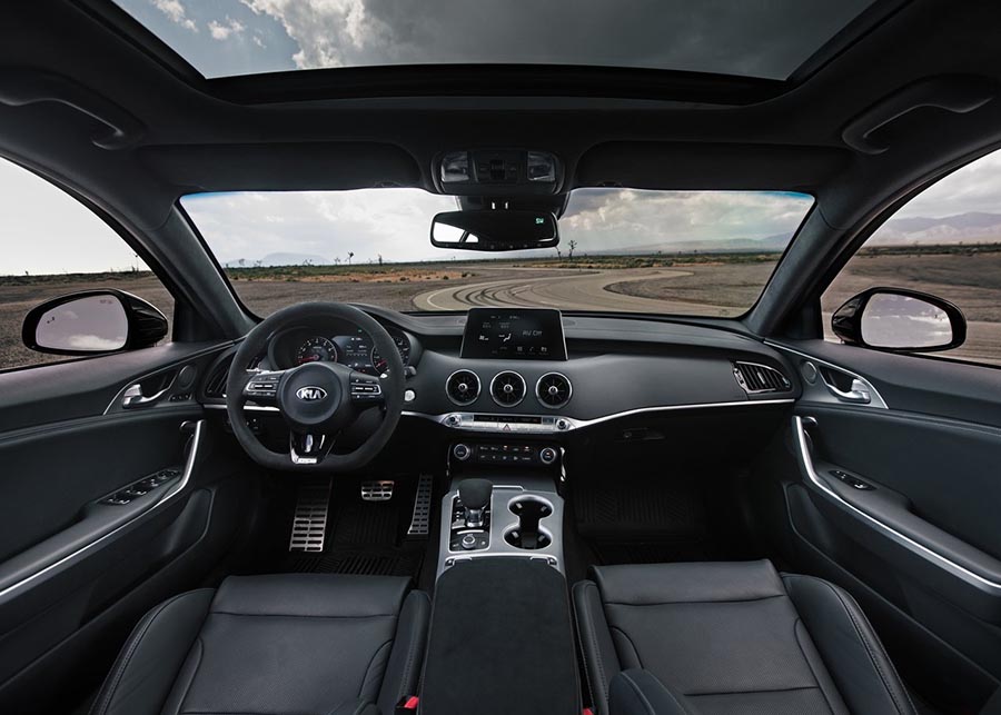 داخلية كيا ستينجر 2020