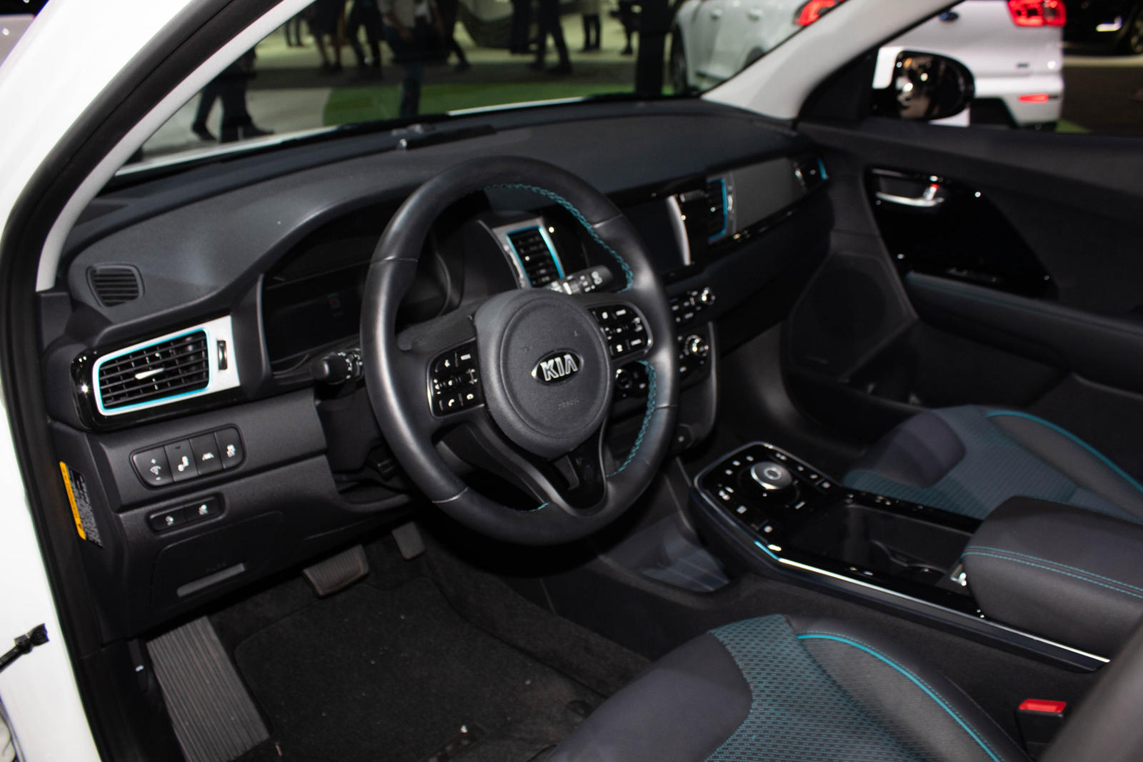 داخلية كيا نيرو 2020