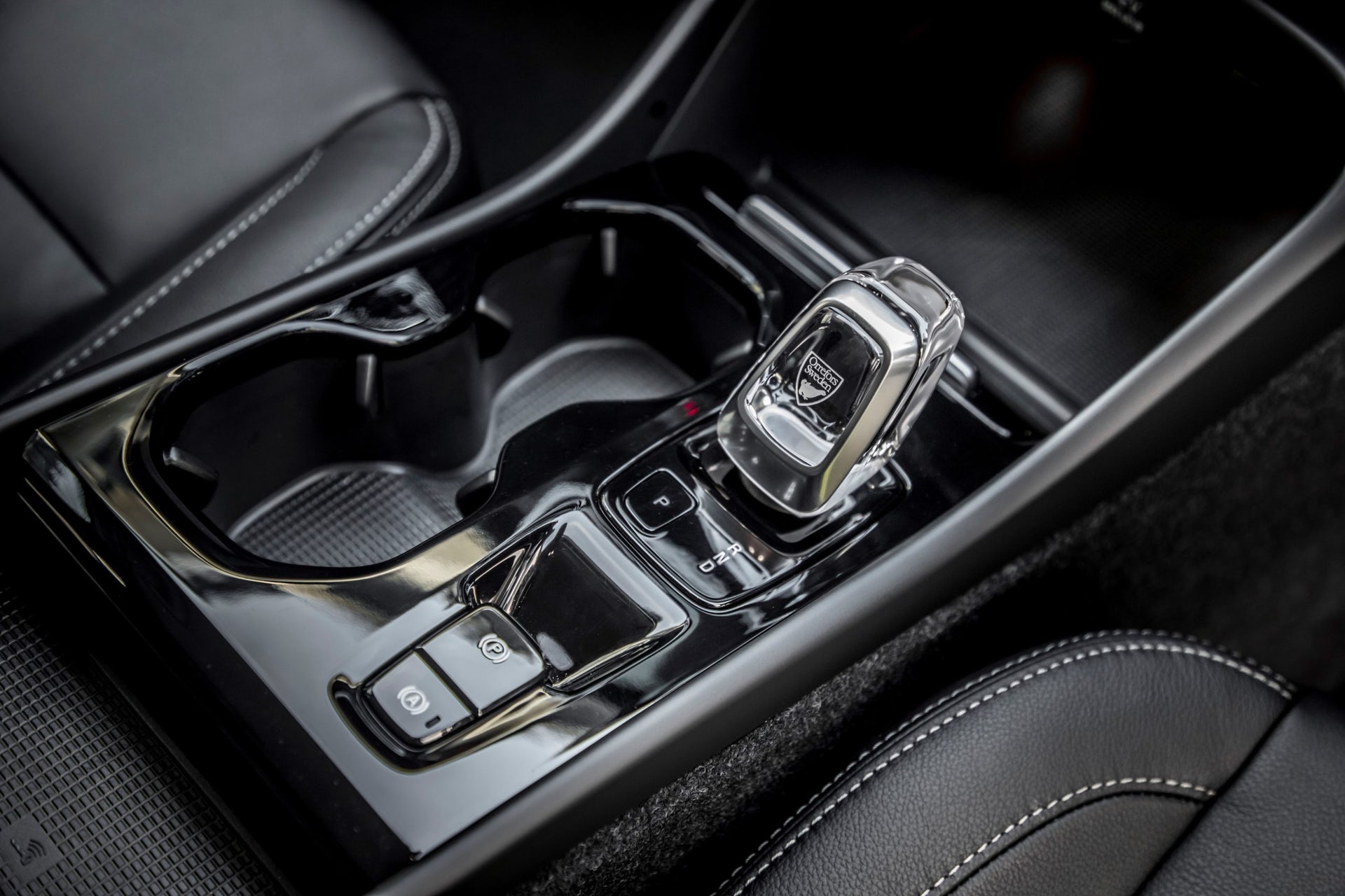 مكابح الركن الإلكترونية .. ما هي وكيف تعمل؟