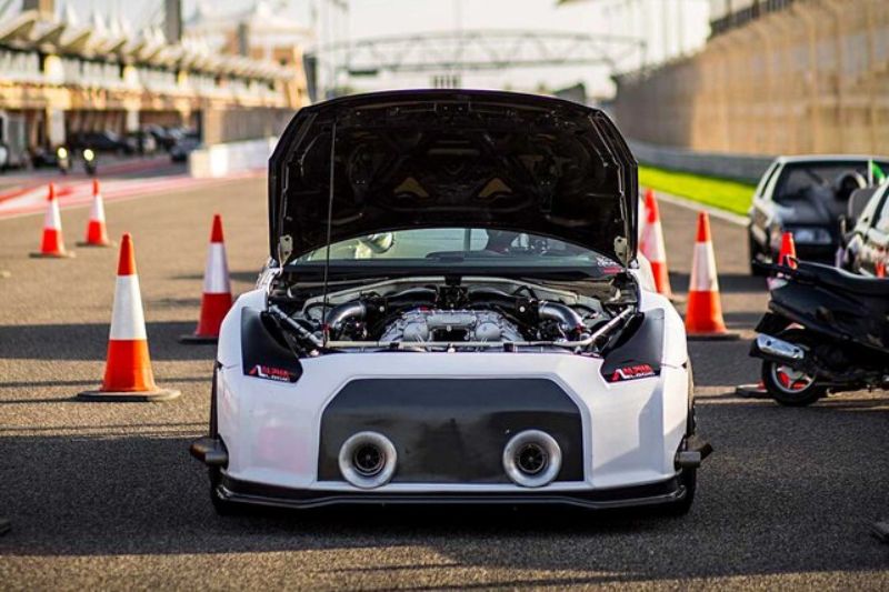 هذه النيسان جي تي أر تمتلك قوة 3400 حصان!