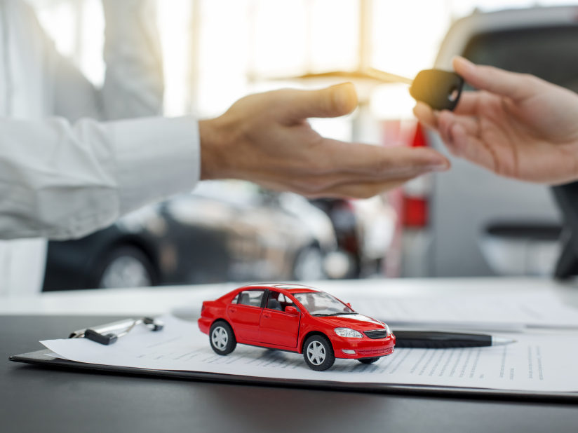 استئجار سيارة