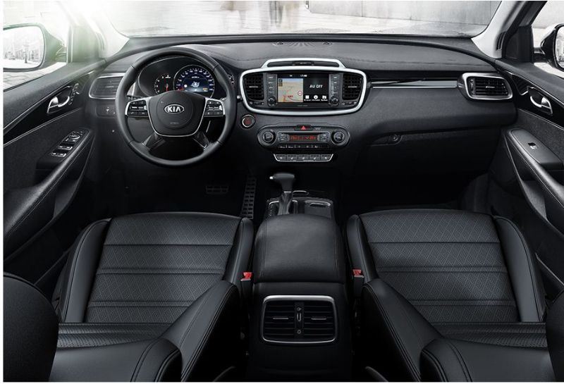 داخل كيا سورينتو 2020