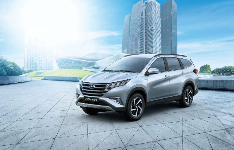 تويوتا أفالون 2020