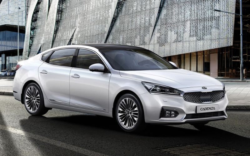 كيا كادينزا