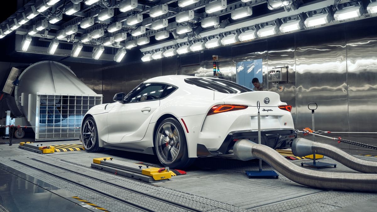 تويوتا سوبرا