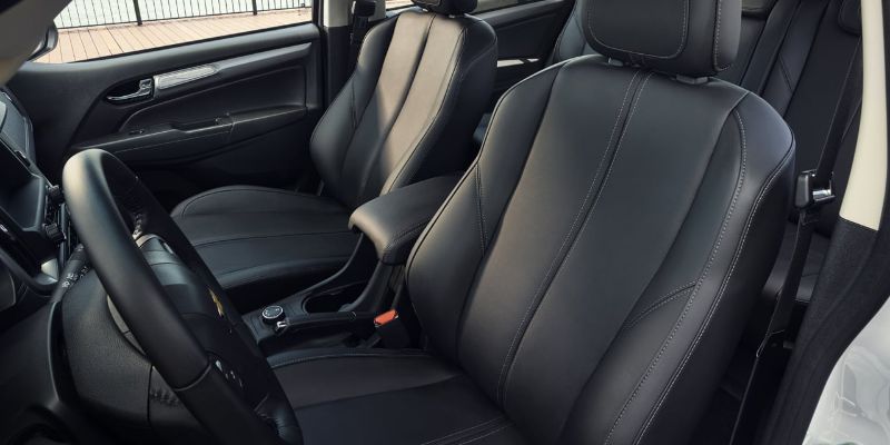 سيارة شيفروليه تريل بليزر