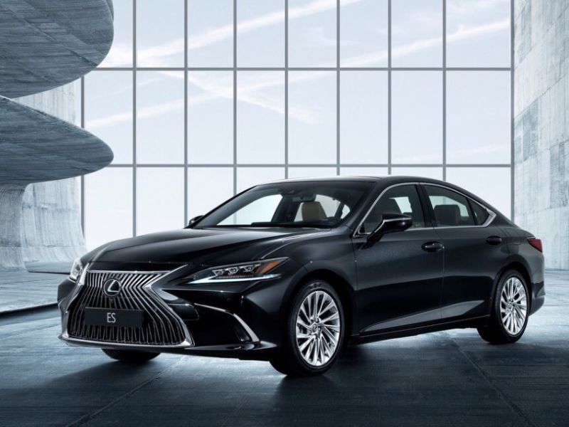 سيارات لكزس