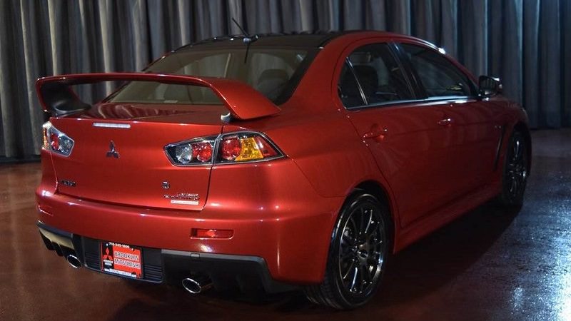 ميتسوبيشي لانسر