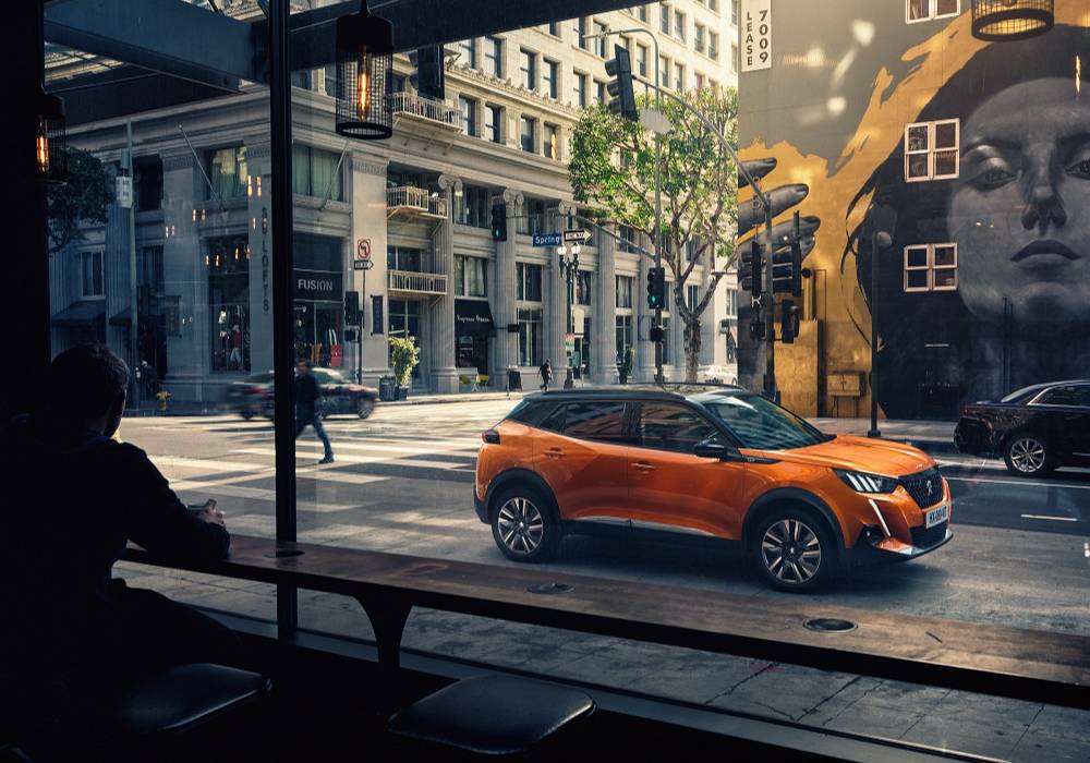 صورة 2_ بيجو 2008 من الجانب