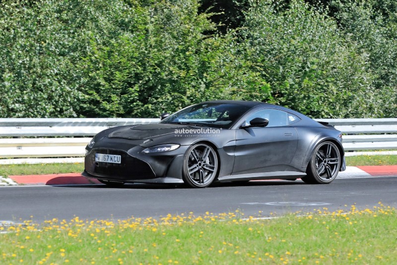 استون مارتن فانتاج تجسسية خارجي