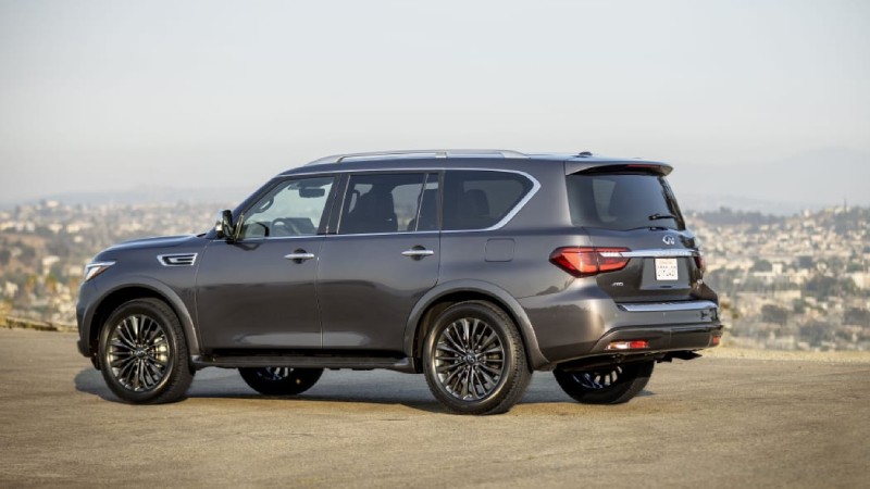 انفينيتي كيو اكس 80 خارجي