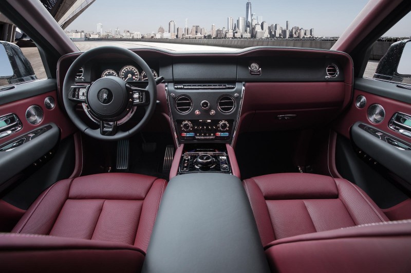 رولز رويس كولينان كلاسين داخلي 