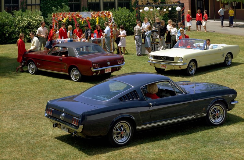 فورد موستنج الطراز الثالث