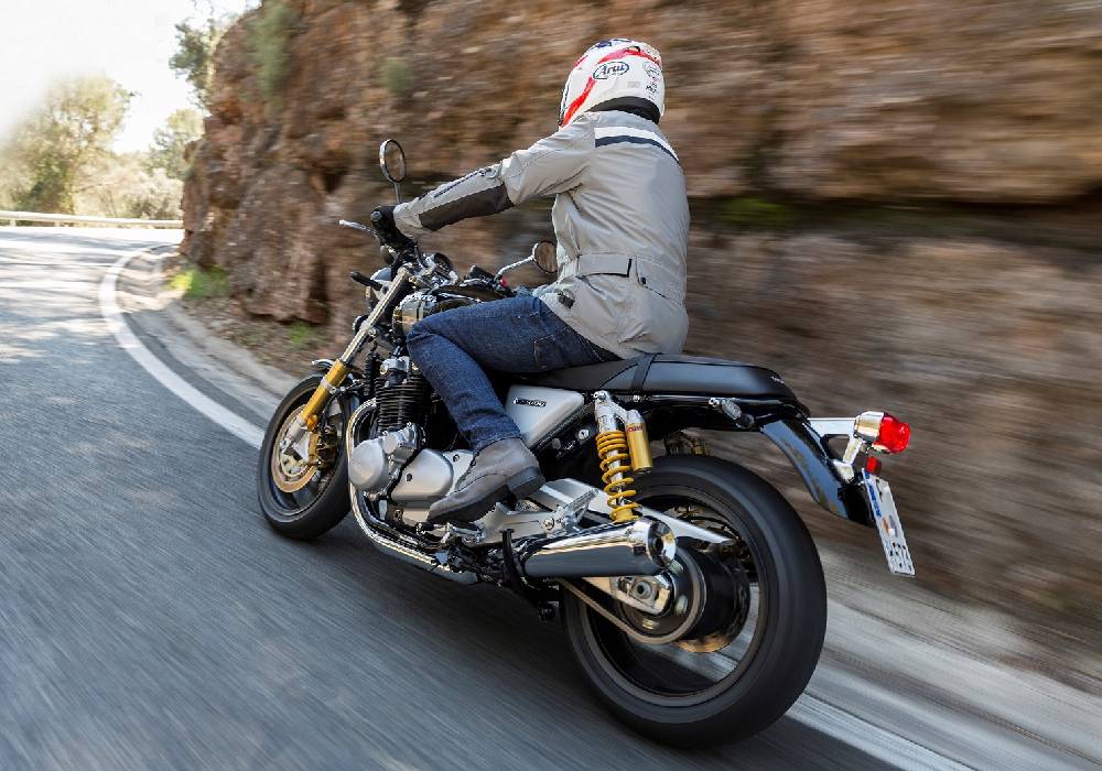 هوندا التابعة لمجموعة الفطيم تطلق مهرجان دبي السينمائي للدراجات النارية الاول في الإمارات صورة 4