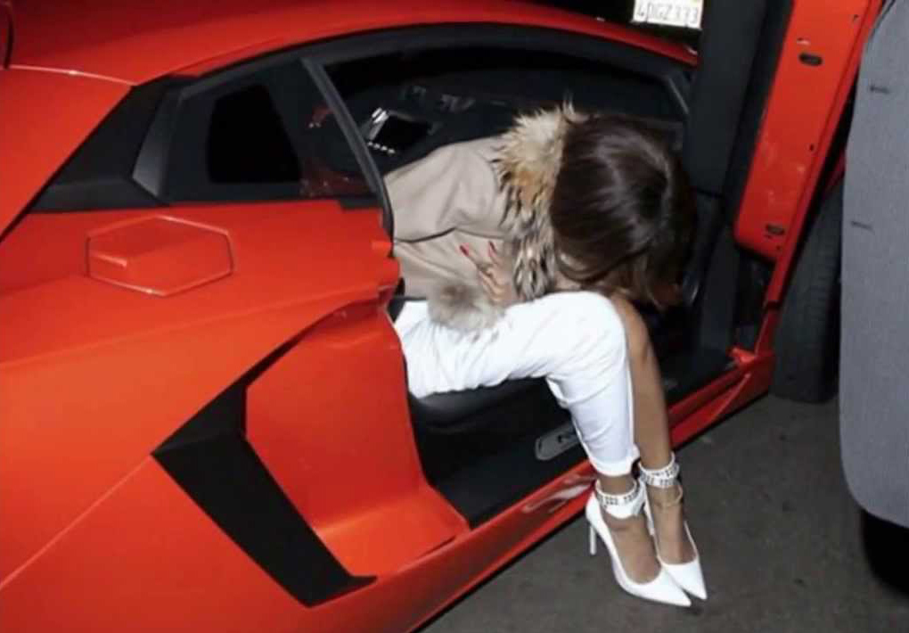 لامبورجيني أفينتادور