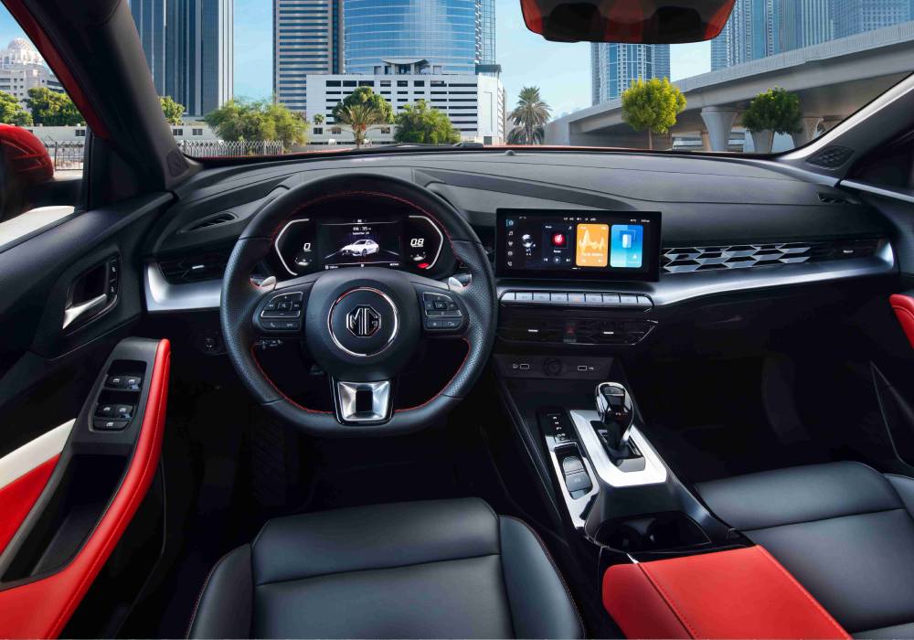 إطلاق إم جي GT 2022 الجديدة كليا السيارة السيدان المتمردة في الشرق الأوسط صورة 2