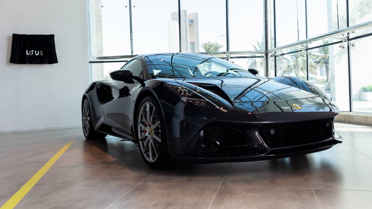 إميرا مولود لوتس الجديد