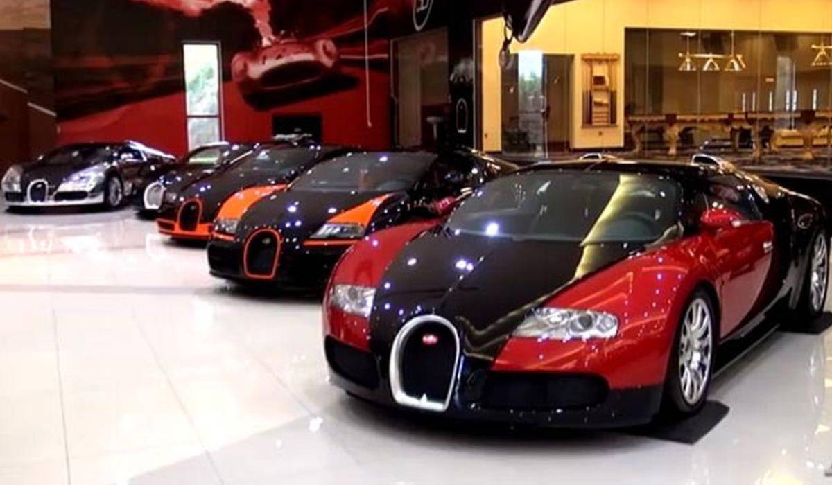 سيارة بوغاتي فيرون