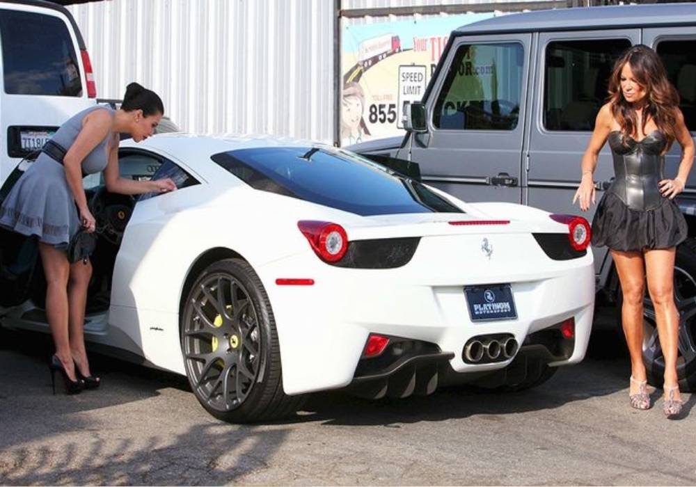 كيم كارداشيان