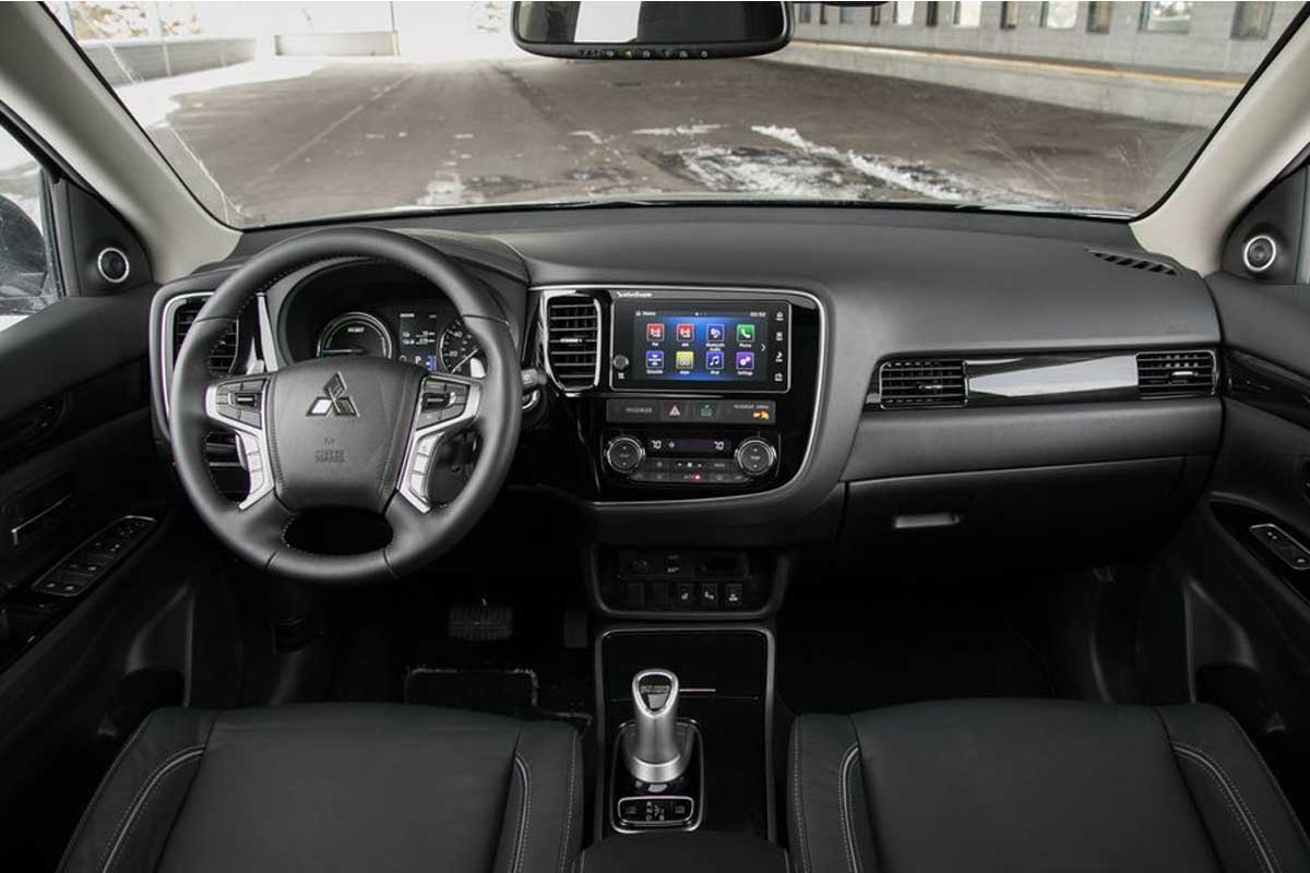 ميتسوبيشي اوتلاندر