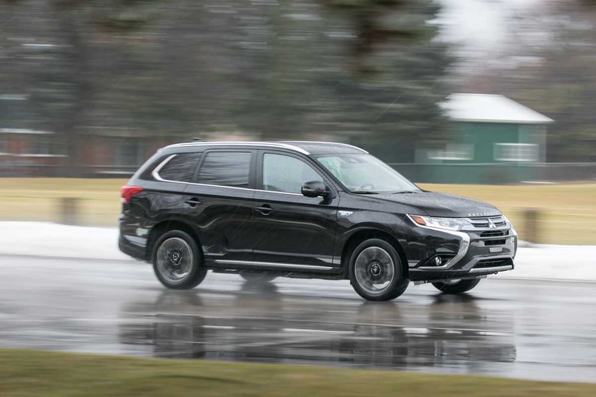 ميتسوبيشي اوتلاندر