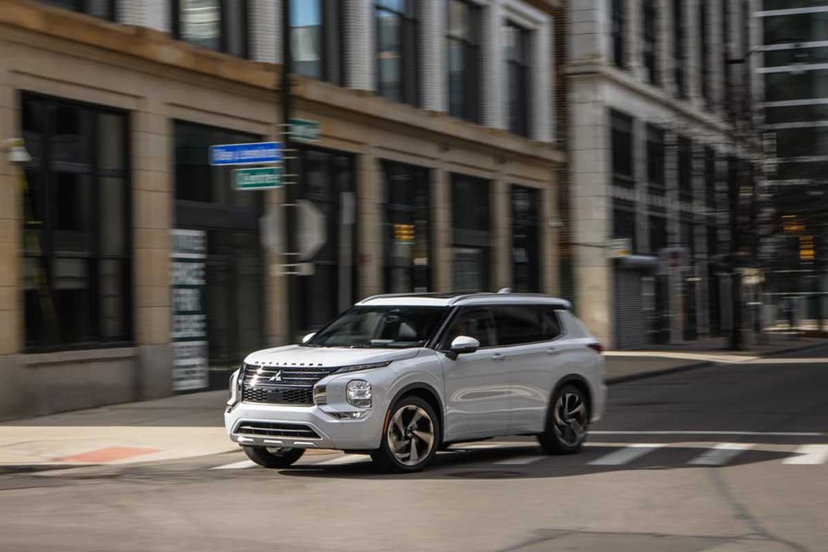 ميتسوبيشي اوتلاندر