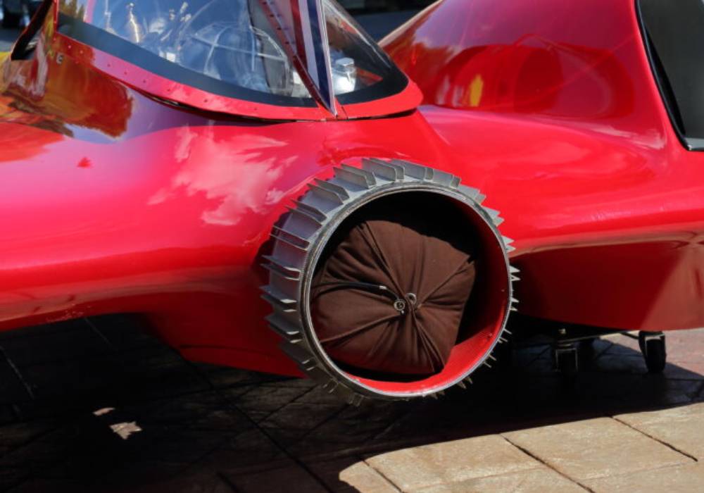 هذه هي سيارة جورج باريس الصاروخ المدعومة بمحرك 1000 حصان صورة 3