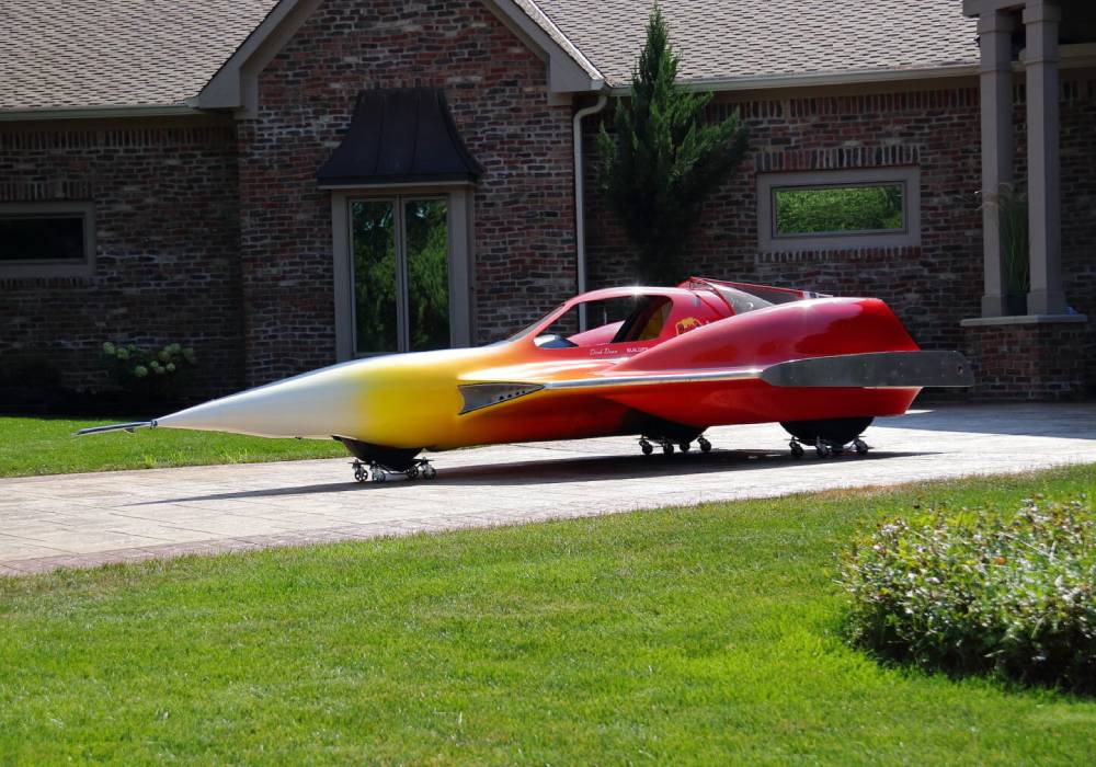 هذه هي سيارة جورج باريس الصاروخ المدعومة بمحرك 1000 حصان صورة 4