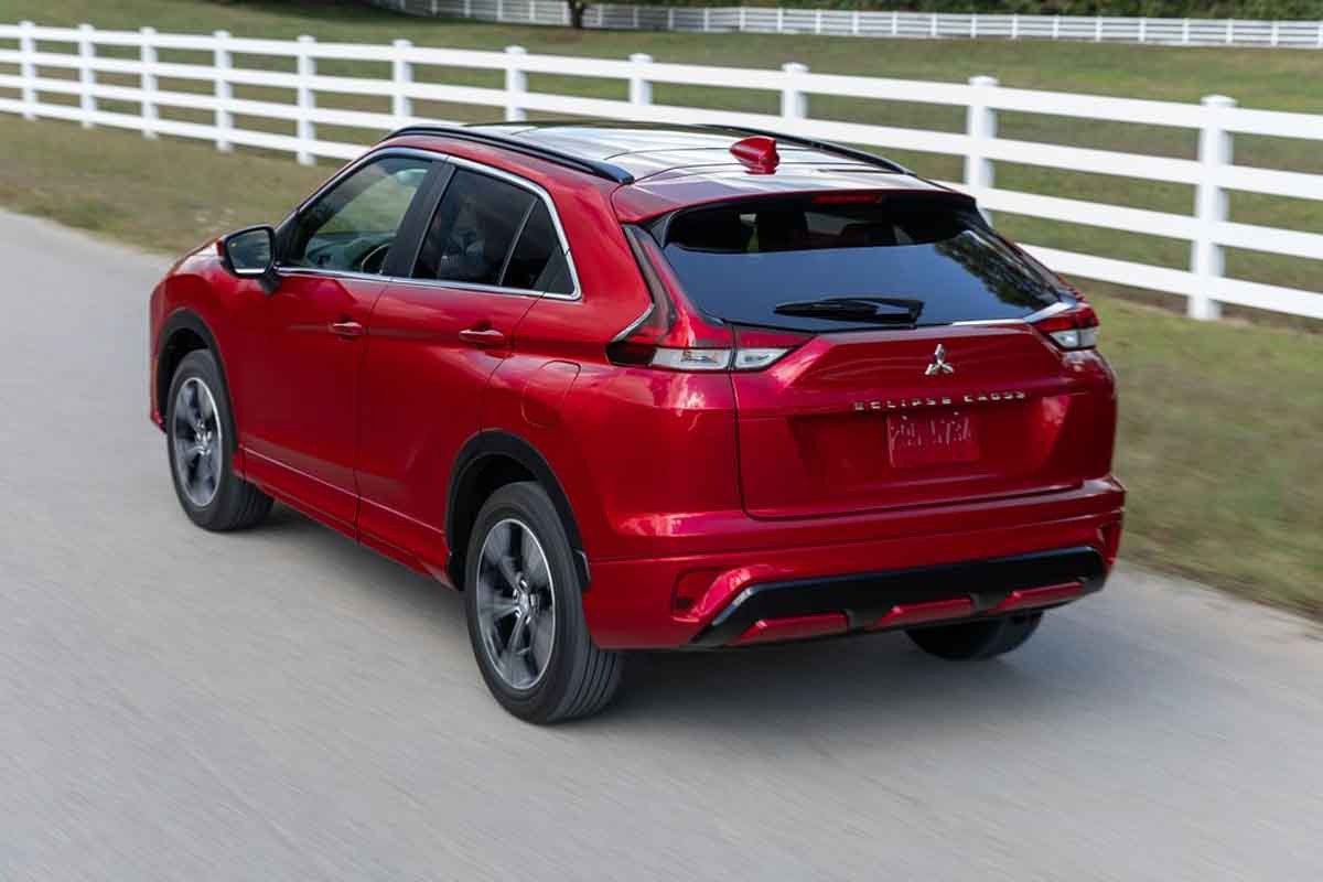 ميتسوبيشي اكليبس كروس