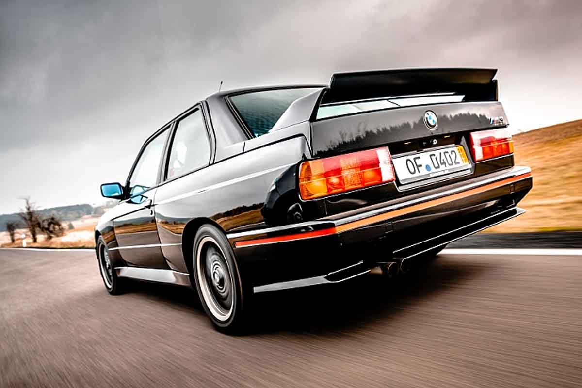 سيارات كلاسيكية