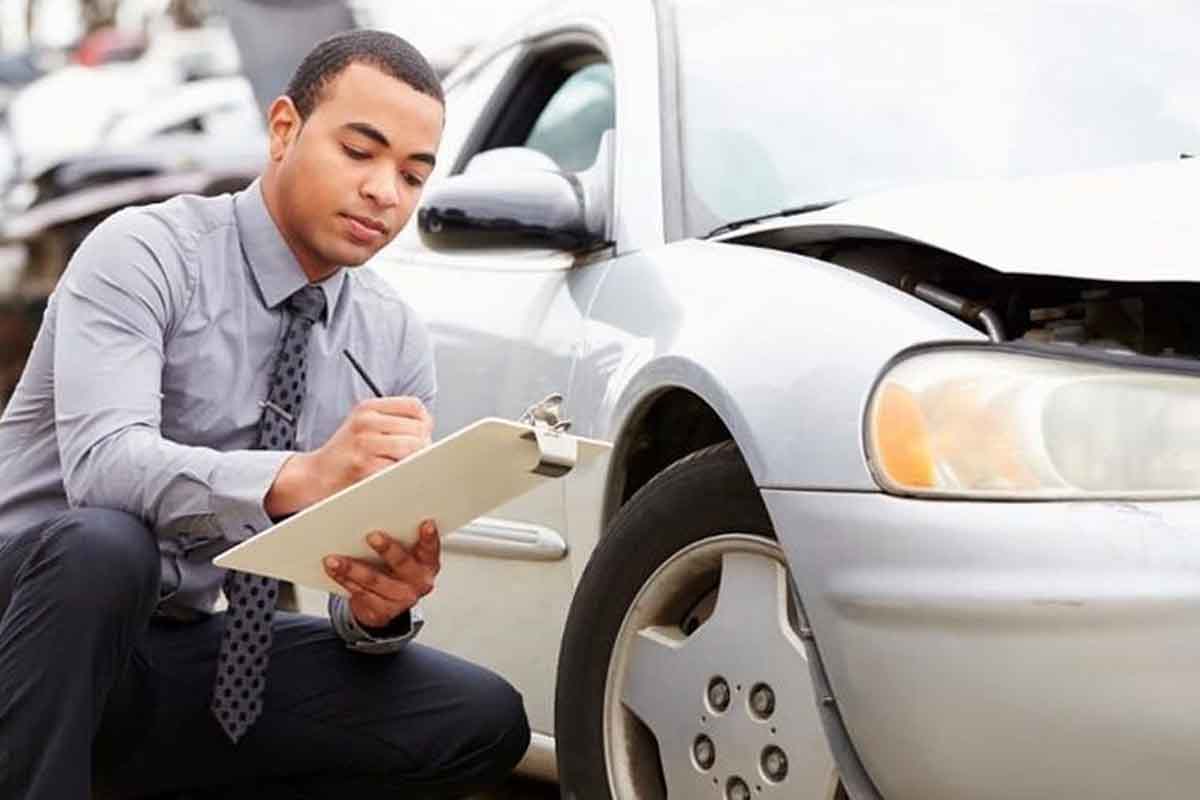 تأمين السيارات