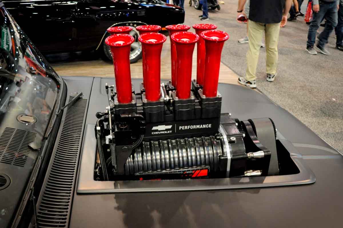 شاحنة معدلة