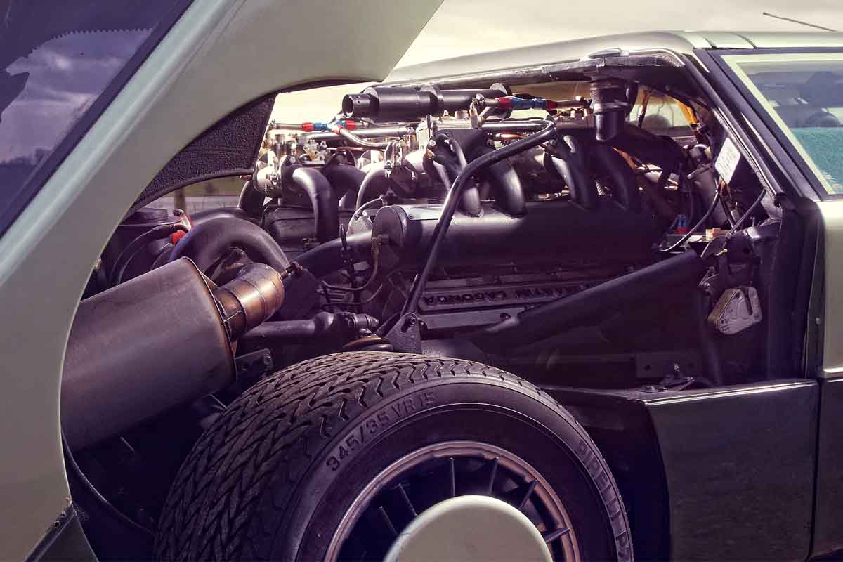 استون مارتن بولدوج