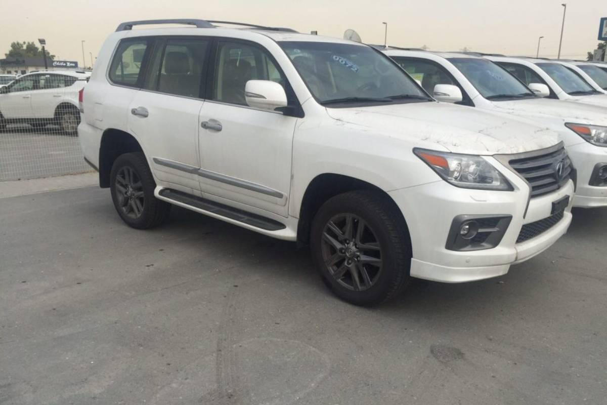 معارض جدة للسيارات